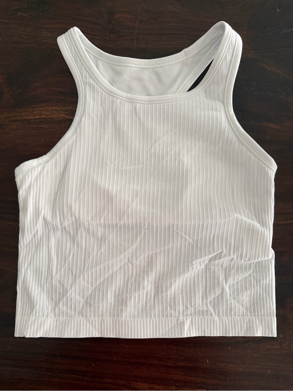 Ebb to street Cropped racerback tank. White. Size 6